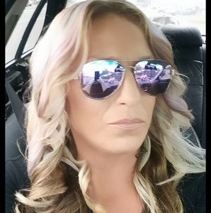 Meet your Posher, Roseanna